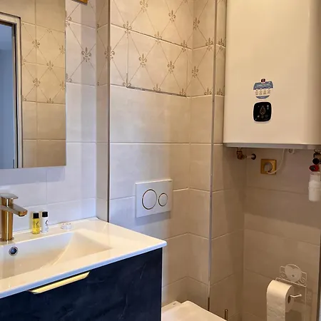 Aparthotel Hdg Gare De L'isle Adam Appart's