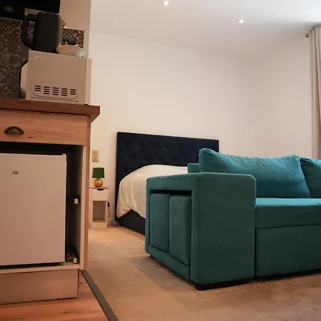 Hdg Gare De L'isle Adam Appart's Aparthotel Parmain