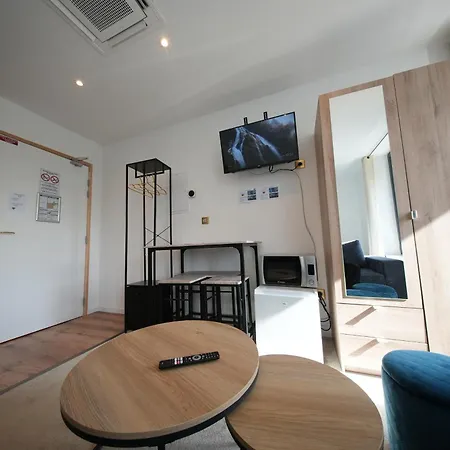 شقة فندقية Hdg Gare De L'isle Adam Appart's 3*